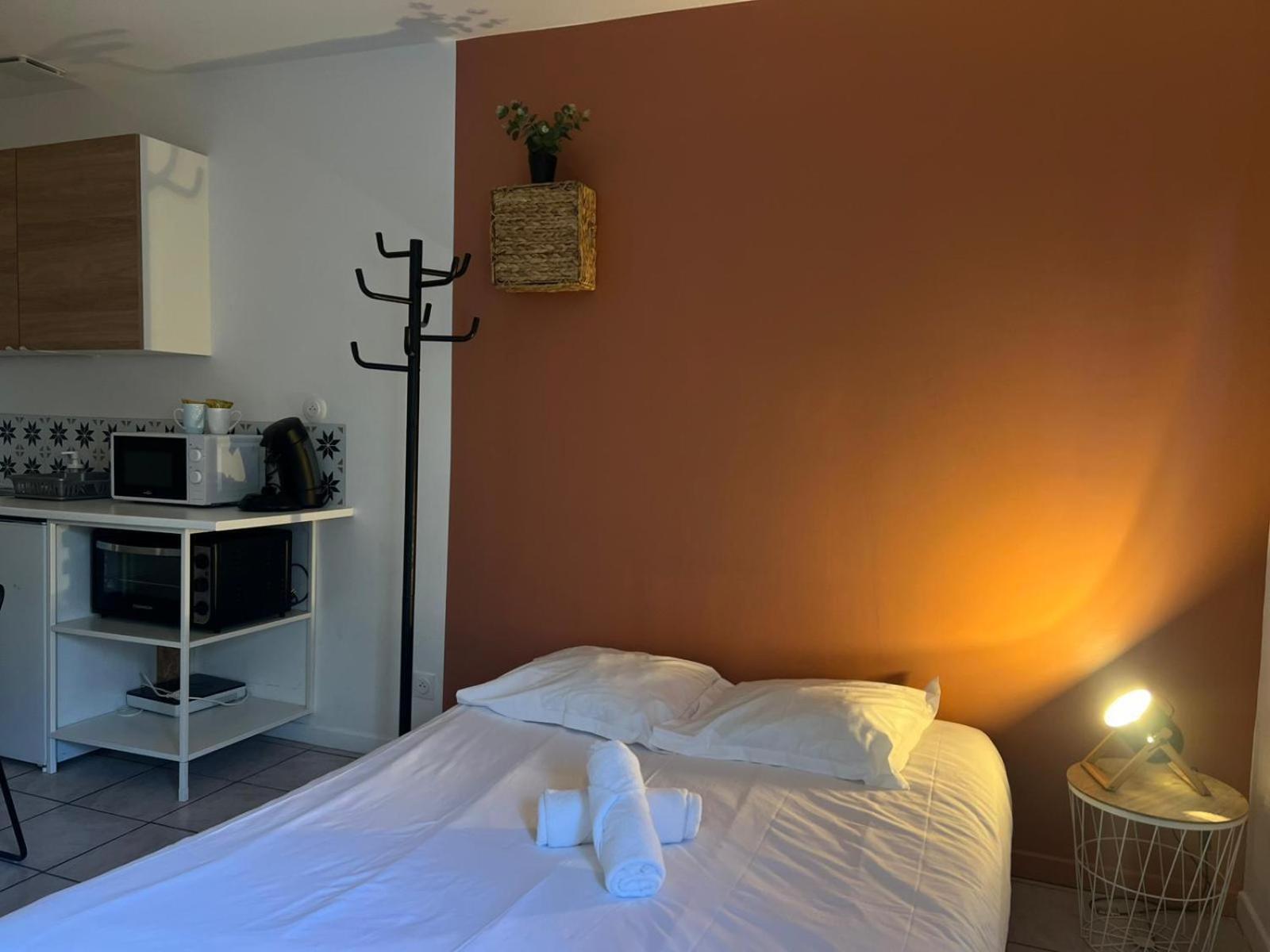 Ferienwohnung Le Vinci Calais Exterior foto
